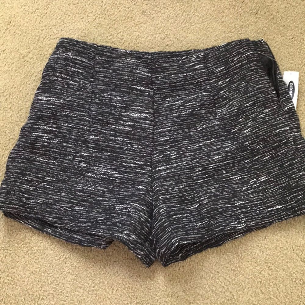 Tweed shorts  - Picture 2 of 3